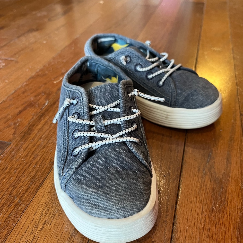 Kids Gray Hey Dude